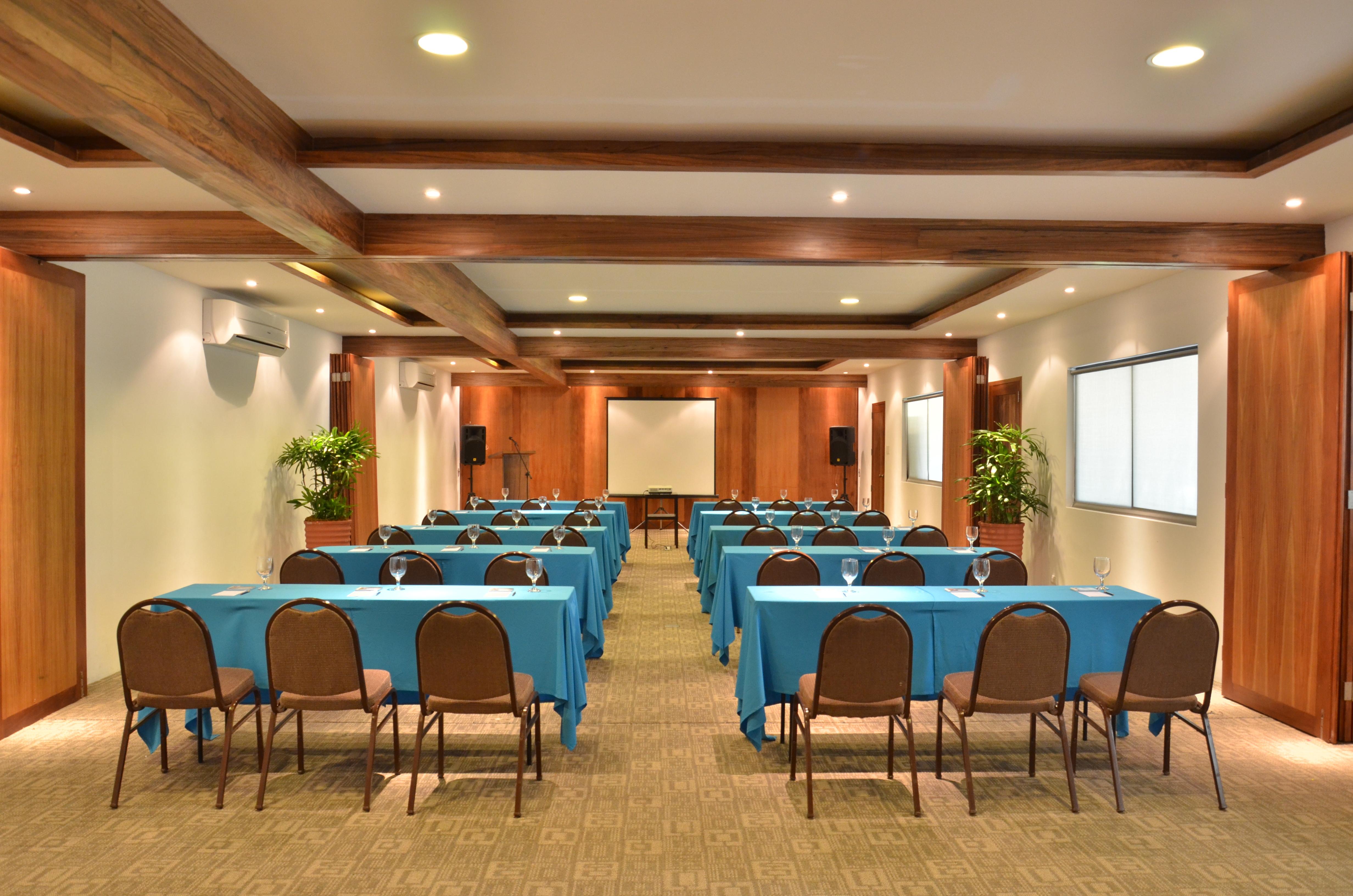 Bluewater Panglao Resort Buitenkant foto